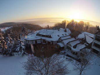 Weihnachten 2026  4 ÜF im Hotel Bellevue Spa & Resort Reiterhof Wirsberg | Oberfranken