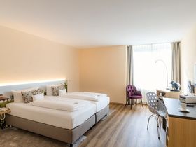 Thermen Kurztrip- 2 Tage mit Candle-Light-Dinner & Badewelt Sinsheim