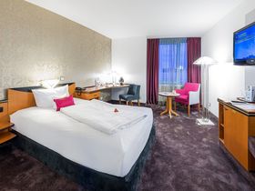 Thermen Kurztrip- 2 Tage mit Candle-Light-Dinner & Badewelt Sinsheim