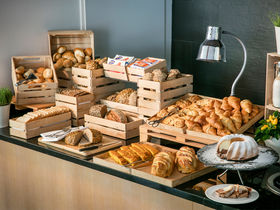 „Hanseatischer Kurzurlaub in Hamburg | 4 Tage im zentrumsnahen 4****S Hotel