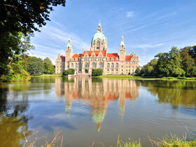 Kunst in Hannover: Niki.Kusama.Murakami inkl. Abendessen