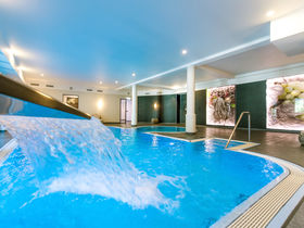 Midweek Girlfriends an der Mosel inkl. Abendessen und Wellness 2025