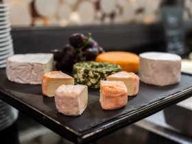 Silvesterknaller im Freizeit In inkl. Dinner Abend und Abendessen  - 3 Nächte / 4 Tage