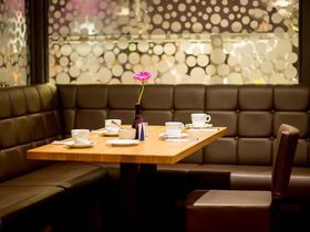 Silvesterknaller im Freizeit In inkl. Dinner Abend und Abendessen  - 3 Nächte / 4 Tage