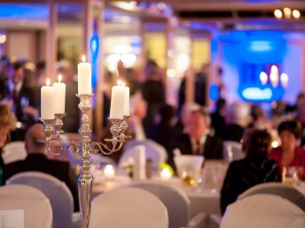 Silvesterknaller im Freizeit In inkl. Dinner Abend und Abendessen - 2 Nächte / 3 Tage