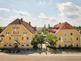 Romantische Auszeit mit 3-Gang-Menü im Münchener Umland nähe Erding | 2 Nächte