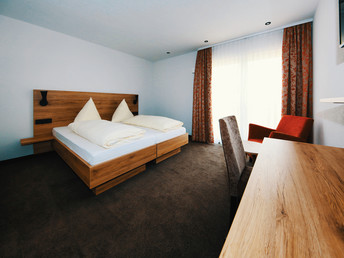 Bild 15 von 28