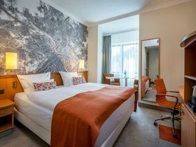 1 x Kuscheln in Bonn inkl. Candlelight-Dinner | 2 Tage 