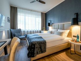 1 x Kuscheln in Bonn inkl. Candlelight-Dinner | 2 Tage 