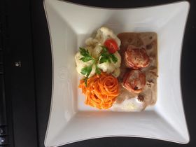 1 x Kuscheln in Bonn inkl. Candlelight-Dinner | 2 Tage 