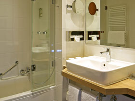 Abschalten und Relaxen in Lippstadt mit Hellweg-Sole-Therme! 3 Tage