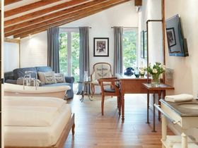  3  Verwöhn Tage inkl. 1 x Dinner vor den Toren Hamburgs