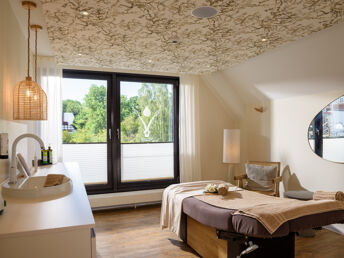 Bild 10 von 25