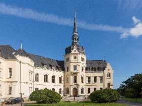 Wintermärchen im Schloss auf Rügen inkl. Dinner & Feuerzangbowle