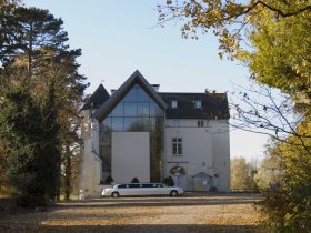 Nur die Liebe zählt (am Niederrhein)! Burgromantik in den historischen Mauern der Wasserburg