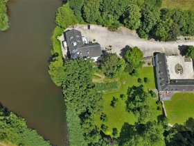 Nur die Liebe zählt (am Niederrhein)! Burgromantik in den historischen Mauern der Wasserburg