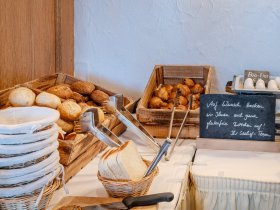 Bettgeflüster - 2 romantische Nächte in Berlin inkl. Candle-Light-Dinner