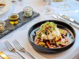 Bettgeflüster - 2 romantische Nächte in Berlin inkl. Candle-Light-Dinner