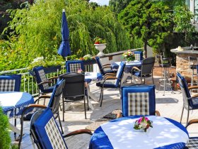 Bettgeflüster - 2 romantische Nächte in Berlin inkl. Candle-Light-Dinner