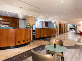 Taunus Therme Deluxe | 4 Tage Wellness in Frankfurt