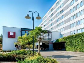 Taunus Therme Deluxe | 4 Tage Wellness in Frankfurt