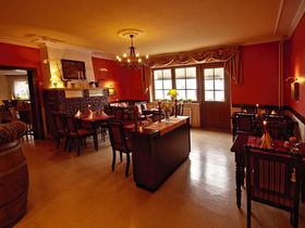 Romantische Verwöhntage für Zwei inkl. Candlelight-Dinner & Aromaöl-Rücken-Massage