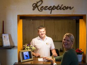 Romantische Verwöhntage für Zwei inkl. Candlelight-Dinner & Aromaöl-Rücken-Massage