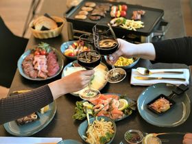 !!SUPER DEAL!! mit VitalSol-Therme, Raclette-Dinner, Massage und Proseccofrühstück für 5 Tage 