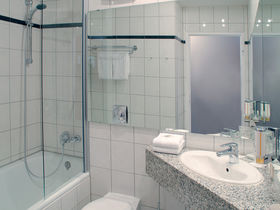 Schnapsidee im Sauerland - Willkommen mit dem ersten Kurzen!