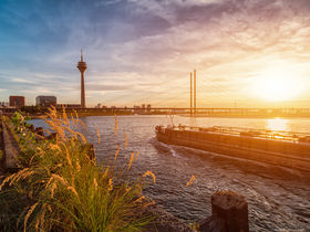 Auszeit vom Alltag in Düsseldorf - 5 Tage Vielseitigkeit und Internationalität  