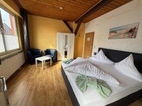 Relaxen zu Zweit im Whirlpool an der Mecklenburgischen Seenplatte