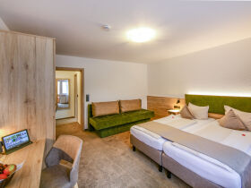 Wellnesspaket 4 Tage inkl. 2 x Eintritt Badeparadies, Palis Vital & Halbpension 