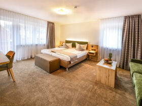 Wellnesspaket 4 Tage inkl. 2 x Eintritt Badeparadies, Palis Vital & Halbpension 