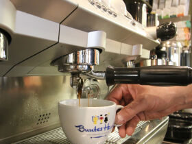 AllerlEi-Österliches Spielzeugdorf inkl. Halbpension