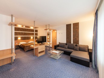 Bild 15 von 28
