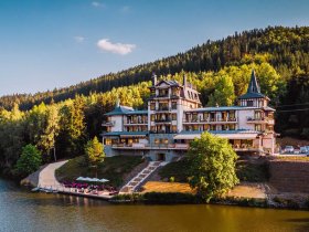 Romantik Wellnessurlaub für zwei Personen im Retro Riverside Wellness Resort | 3 Tage