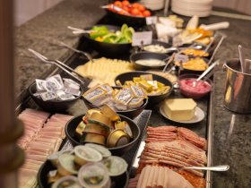 Ruhiger & komfortabler Thermenurlaub im Herzen von Bad Schallerbach inkl. Therme | 3 Nächte