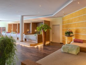 Ruhiger & komfortabler Thermenurlaub im Herzen von Bad Schallerbach inkl. Therme | 3 Nächte