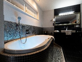 Romantik pur im Kuschelhotel Deluxe mit Kuschelfrühstück und Love-Dinner, Jungle-Spa