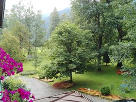 Familien-Auszeit am Badesee – 3 Nächte voller Sommerfreude