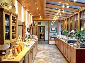  Schnuppern im Dirndltal inkl. 3,5-Gang-Dinner | 1 Nacht