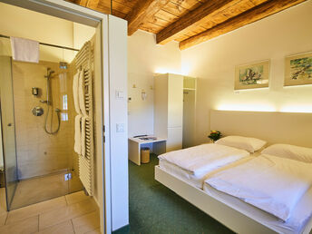Bild 11 von 30