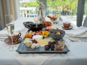 Romantikurlaub in der Turmsuite im Schloss inkl. Frühstück im Bett | 2 Nächte