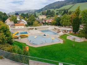 Romantikurlaub in der Turmsuite im Schloss inkl. Frühstück im Bett | 2 Nächte