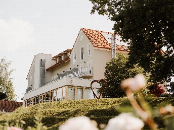 Wellness-Auszeit im Südburgenland inkl. Halbpension, Überwassermassage, NaturSPA uvm. 