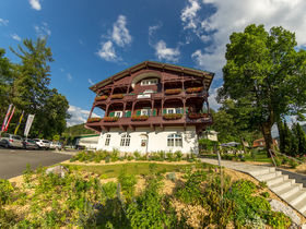 Kuschelbär Wochenende inkl. Candlelight-Dinner & Kuschelbär-Cocktail | 2 Nächte