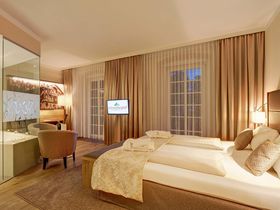 Kuschelbär Wochenende inkl. Candlelight-Dinner & Kuschelbär-Cocktail | 2 Nächte