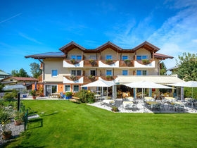  Silvester in Salzburg inkl. Glühweinumtrunk & Neujahrsfrühstück | 4 Nächte