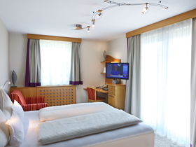  Silvester in Salzburg inkl. Glühweinumtrunk & Neujahrsfrühstück | 4 Nächte