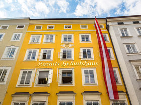 Silvester in Salzburg inkl. Glühweinumtrunk & Neujahrsfrühstück | 4 Nächte